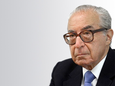 Morreu Almeida Santos