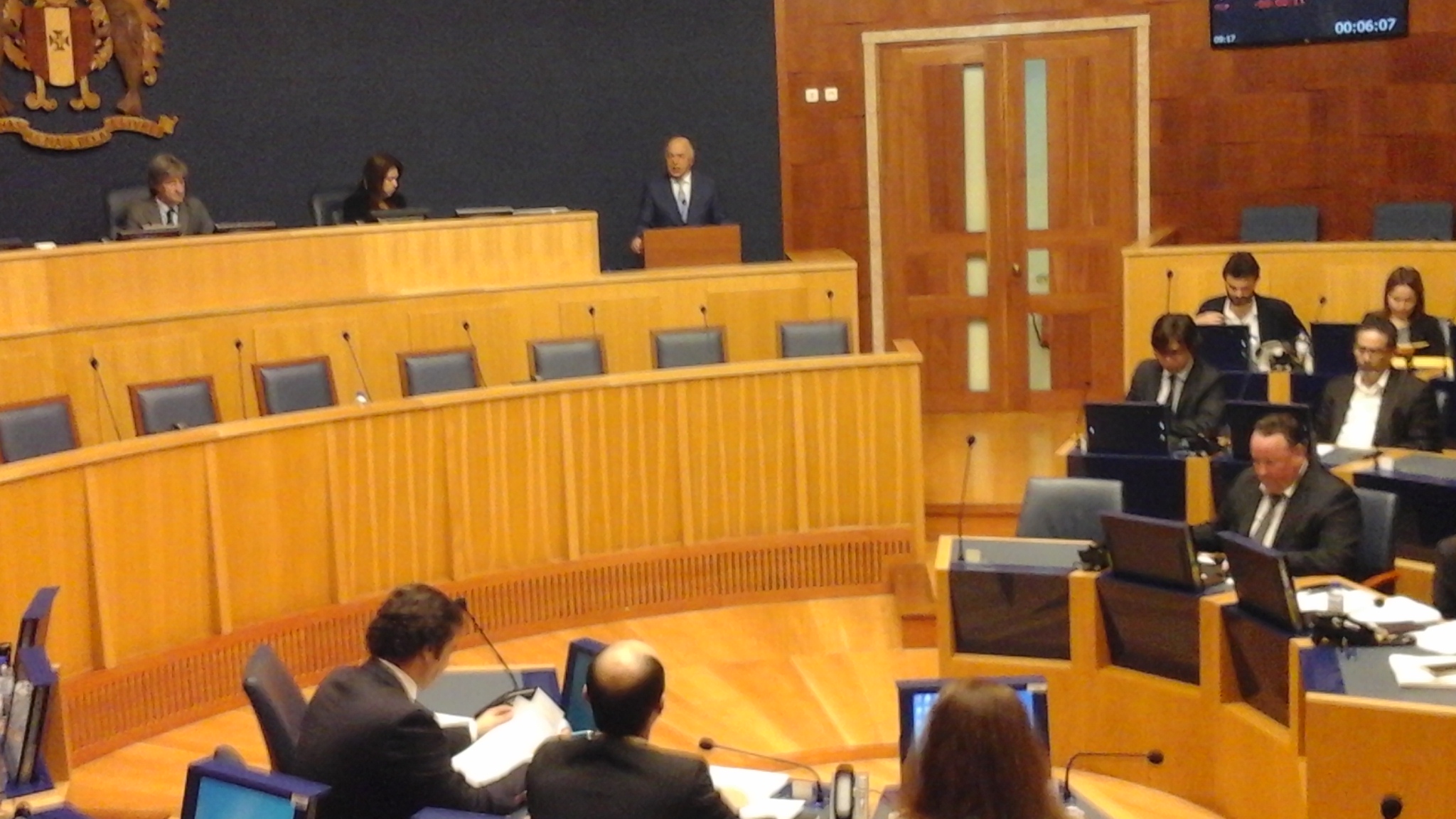 PSD e CDS atacam Orçamento e António Costa na Assembleia Regional