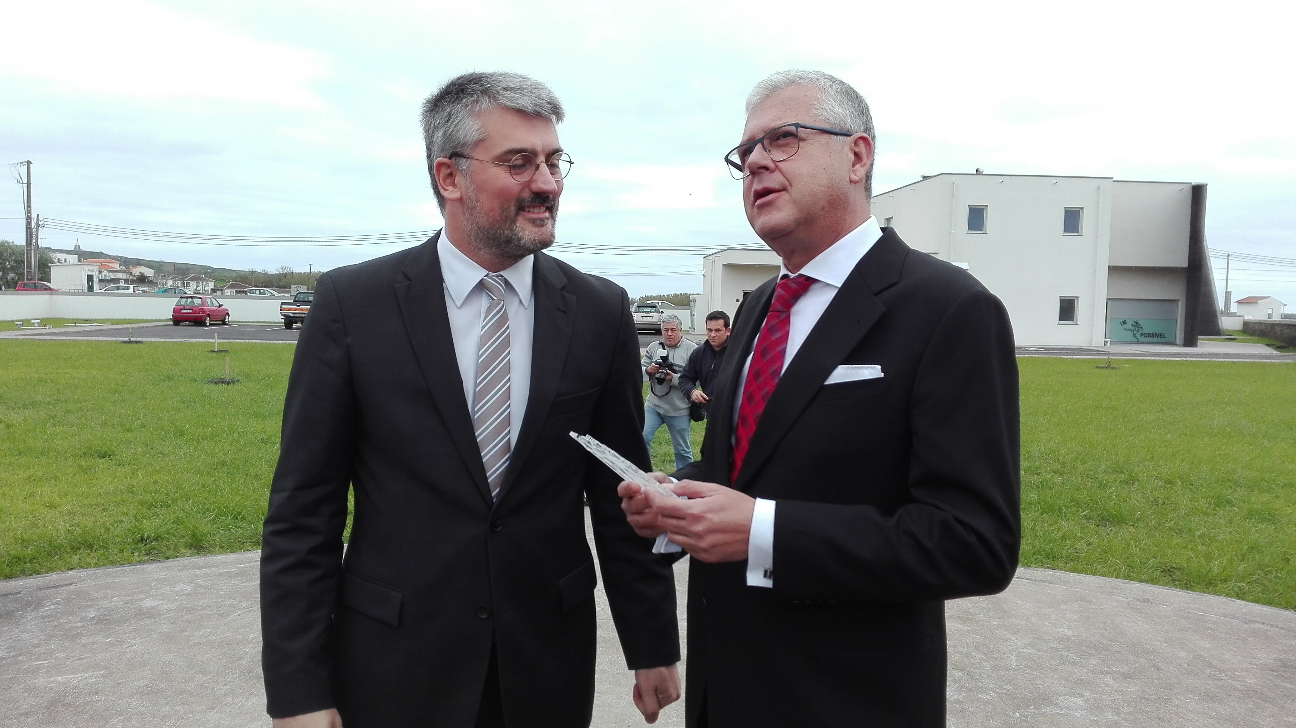 Secretário da Saúde dos Açores visita hoje e amanhã a Madeira