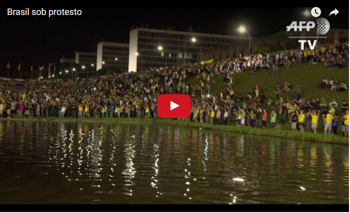 Brasil: manifestantes tomam ruas das capitais com a divulgação da conversa Dilma e Lula