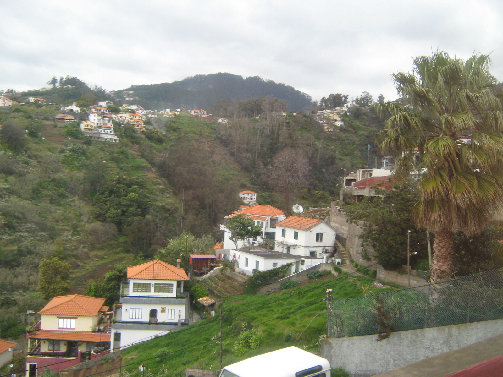 Governo desiste de continuar ligação à Viana e Três Paus