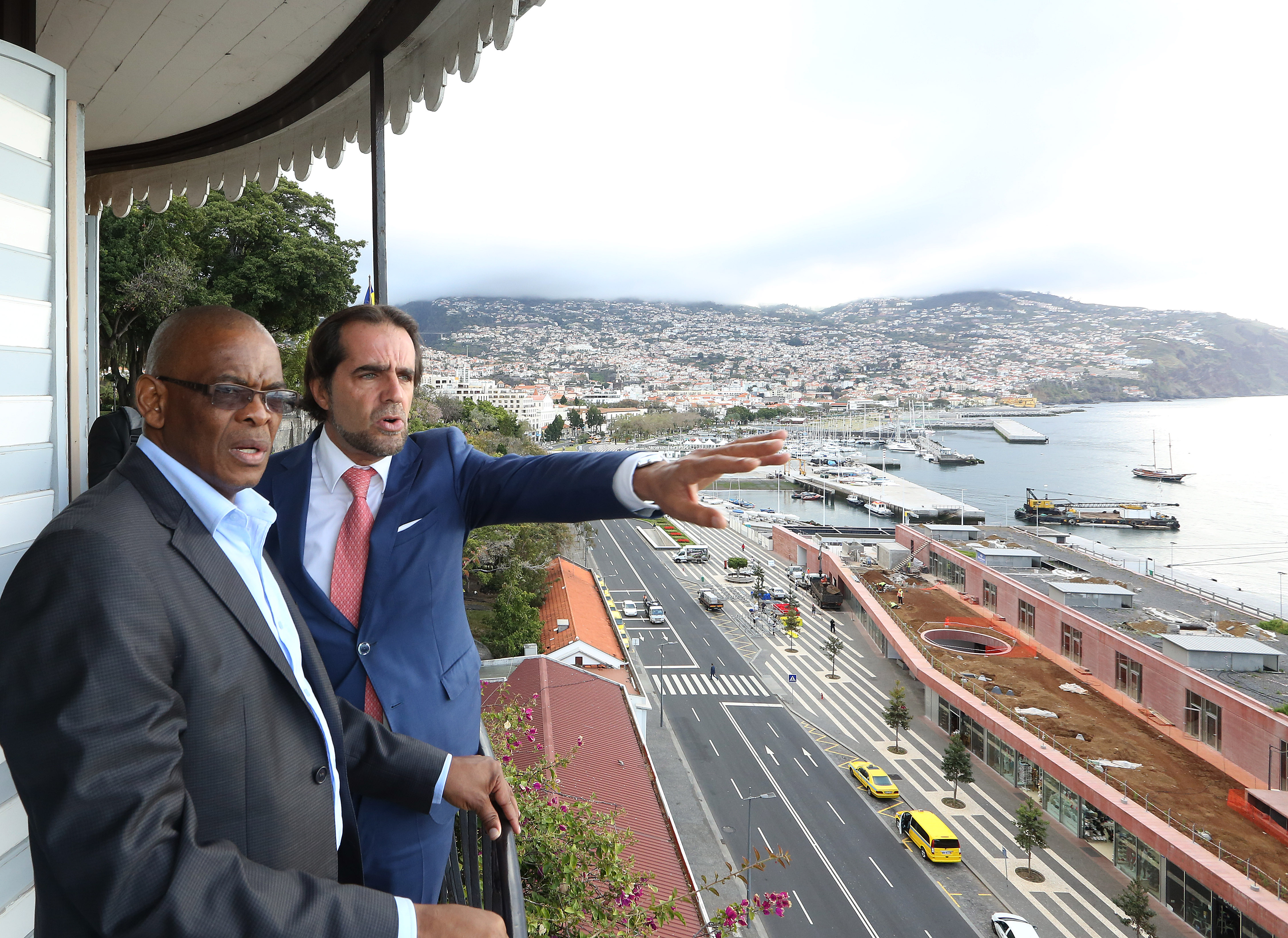 Albuquerque recebe Mayor da África do Sul na Quinta Vigia
