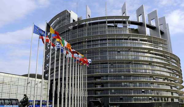 Parlamento Europeu pronuncia-se sobre diretiva PNR