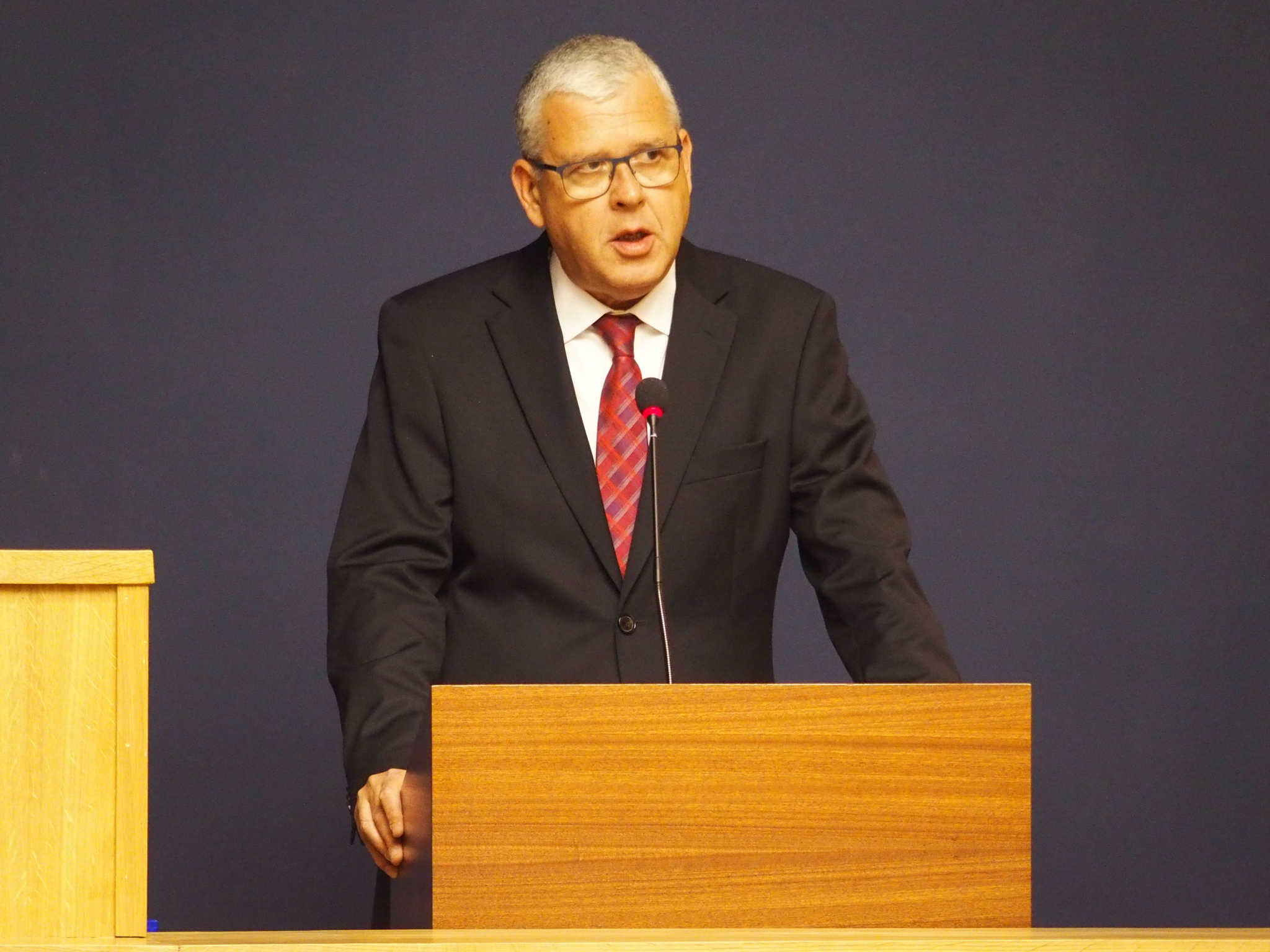 PS pede demissão de Faria Nunes