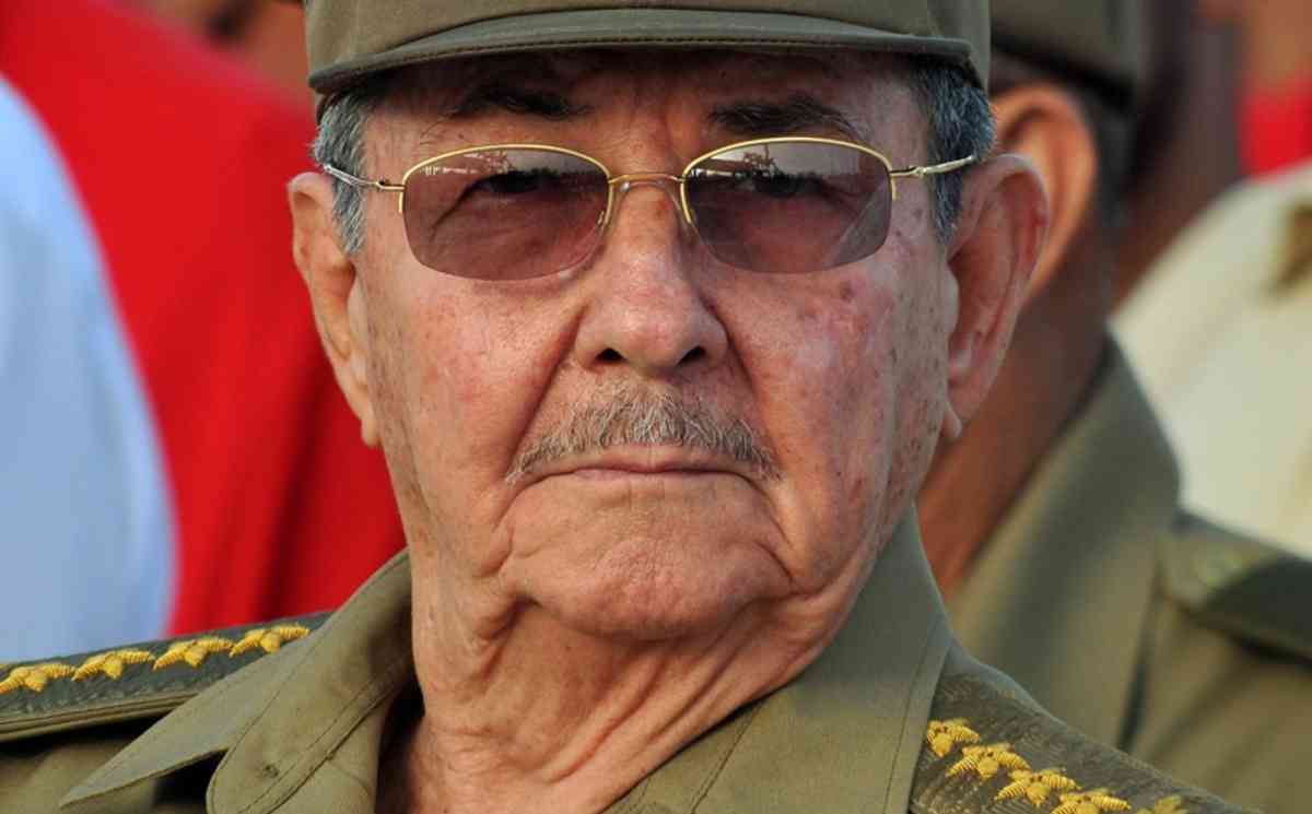 Cuba: Raul Castro reeleito primeiro secretário do Comité Central do Partido Comunista