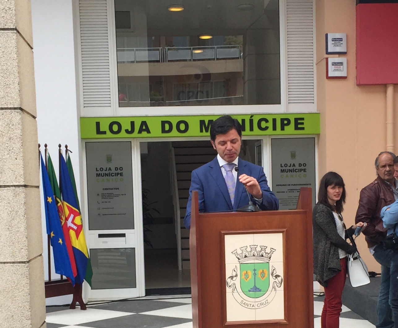 Loja do Munícipe no Caniço inaugurada