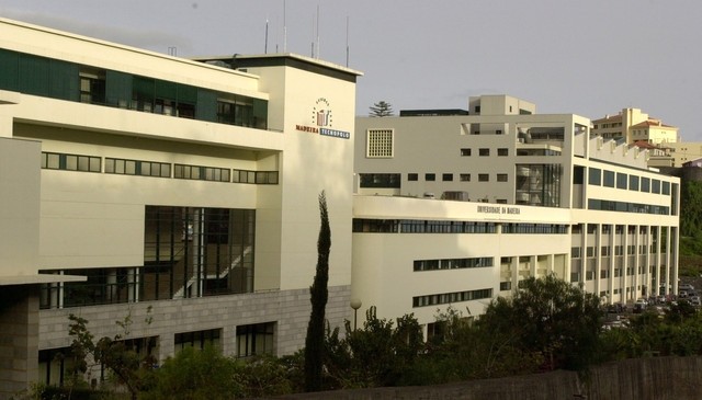 SRIAS e UMa cooperam no estudo e avaliação de fenómenos sociais