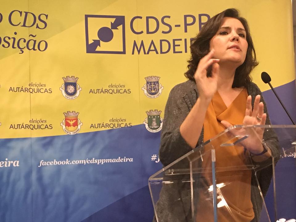 Líder do CDS-PP janta no Estreito