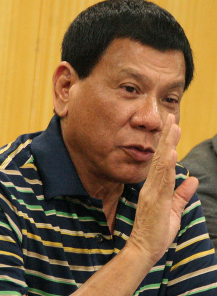 Filipinas: Rodrigo Duterte quer reintroduzir pena de morte (vídeo)