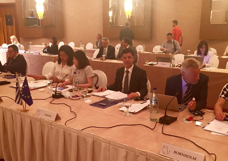 Rui Gonçalves defende em Rhodes reforço da política de coesão e mostra-se preocupado com o pós 2020