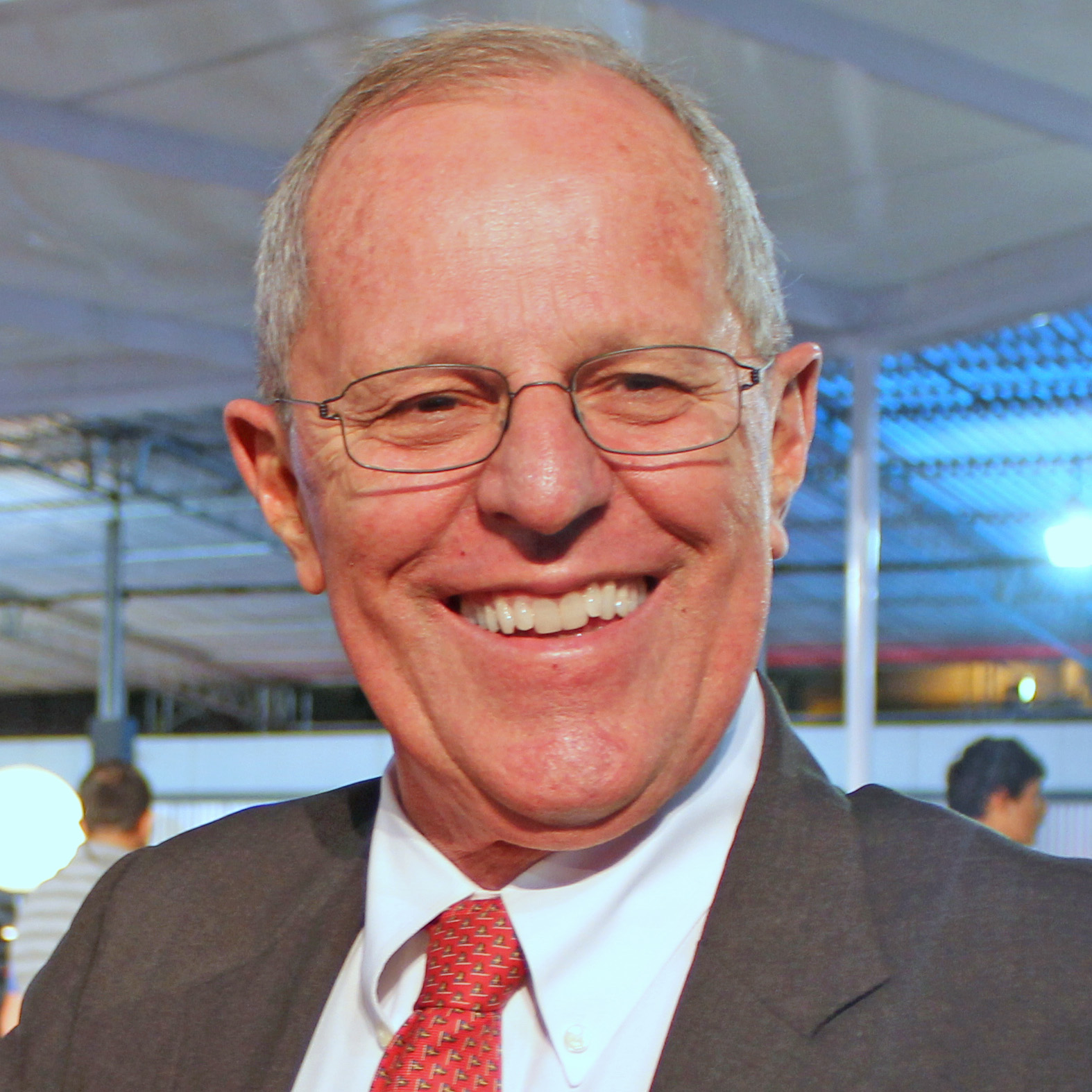 Peru: Kuczynski vence mas aguarda validação de votos duvidosos (vídeo)