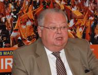 Morreu Carlos Machado