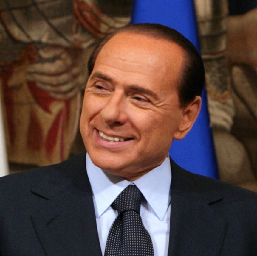 Itália: Berlusconi tranquilo com operação cardíaca (vídeo)