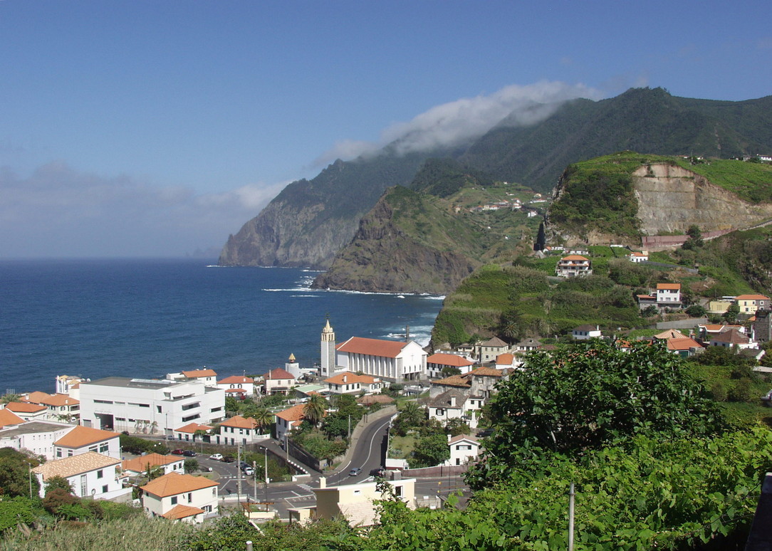 MPT-Madeira critica piscinas do Porto da Cruz abertas três meses por ano