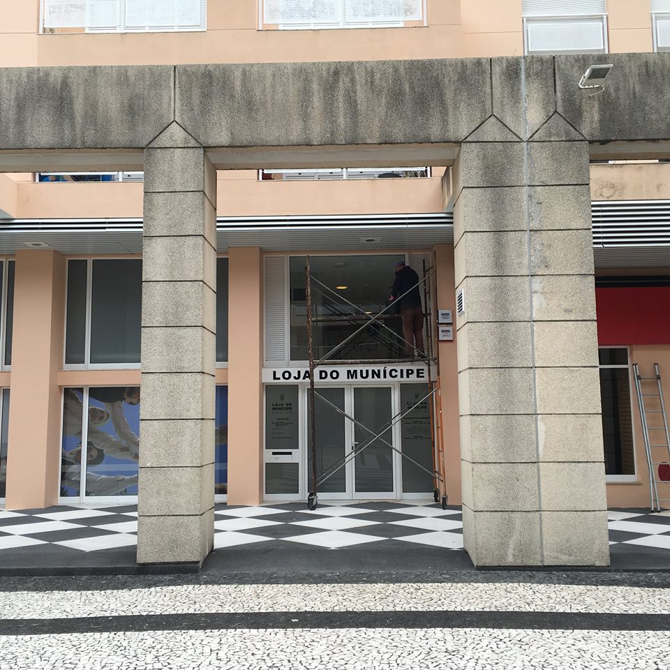 Assembleia Regional recomenda repartição de Finanças no Caniço