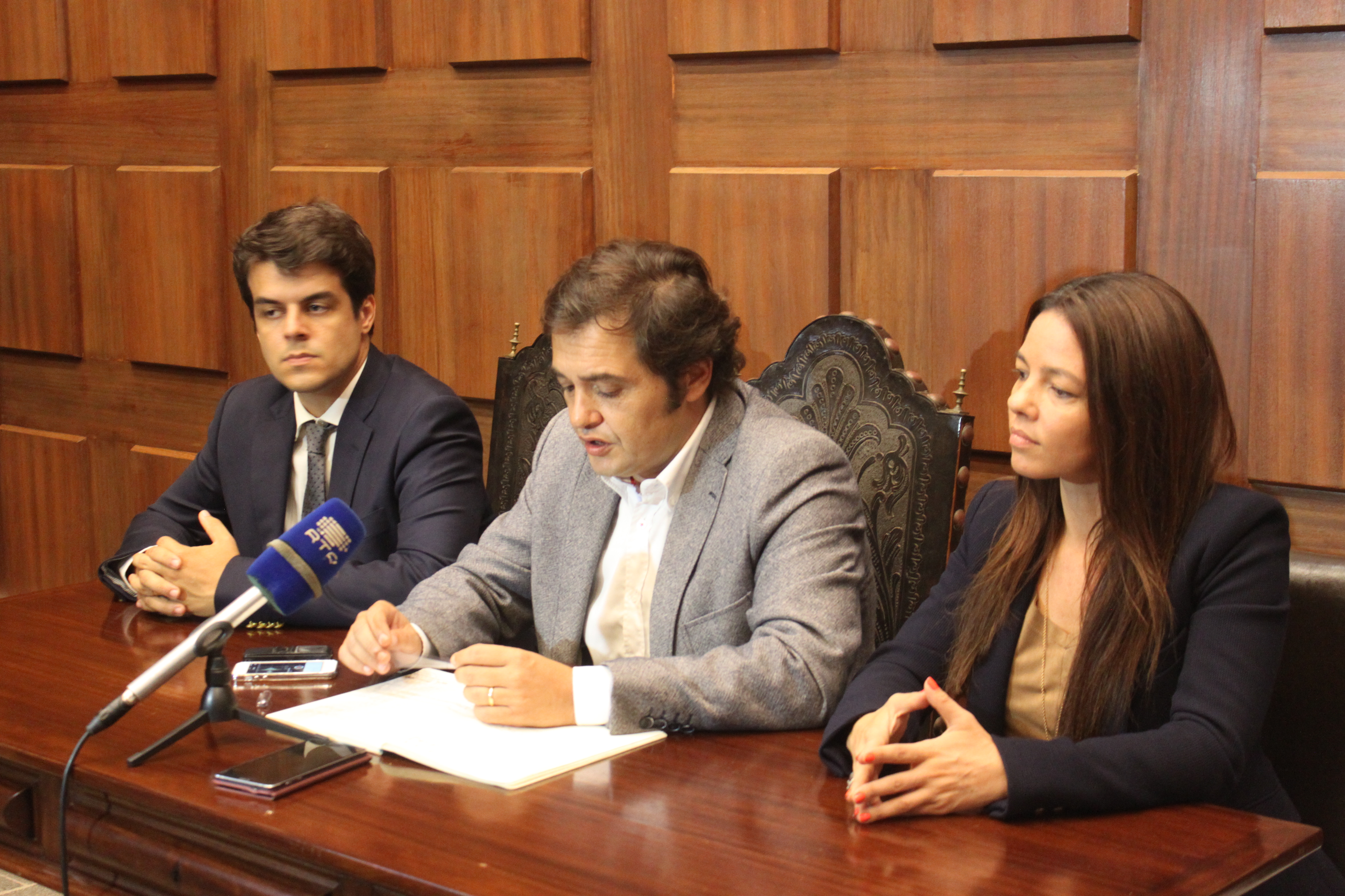 Deputados do PSD exprimem “desilusão de todos os madeirenses” por causa do novo hospital