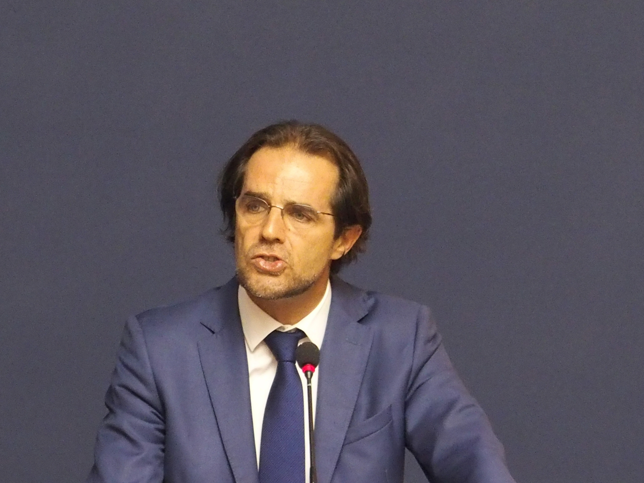 Sérgio Marques “não é nenhum broquilha”, diz Albuquerque, referindo-se à questão das ribeiras do Funchal