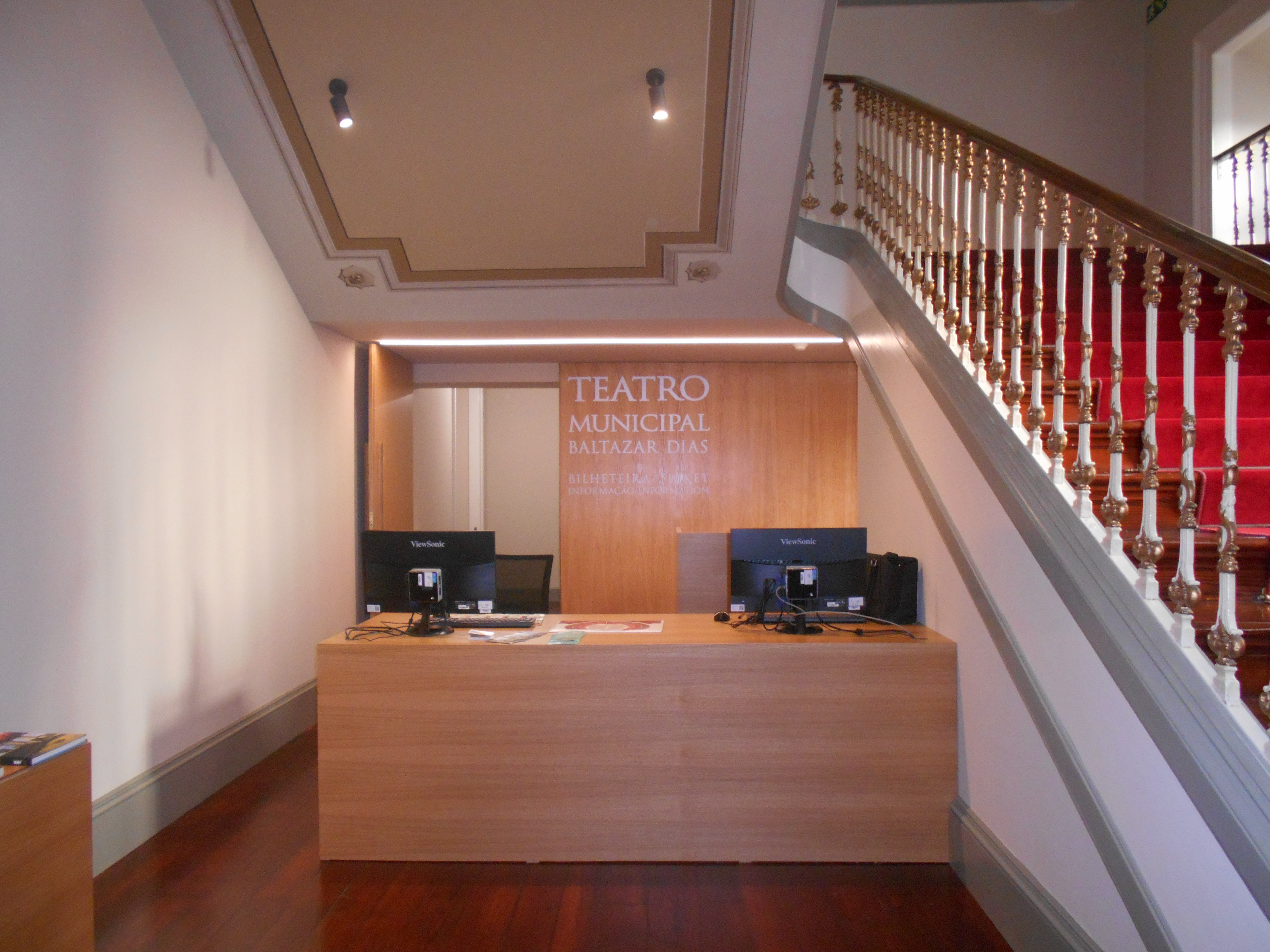 Teatro Municipal estreia nova bilheteira amanhã