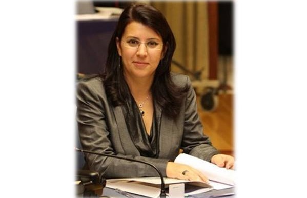 Autárquicas PSD: Nivalda a desejada para concorrer à Câmara da Ribeira Brava
