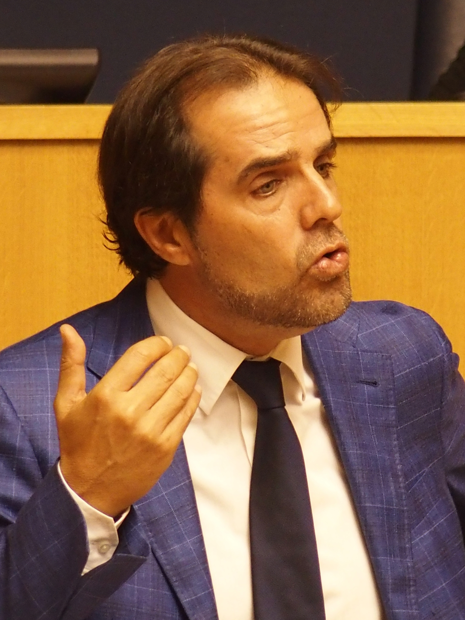 Entrevista a Miguel Albuquerque, antecedendo as directas no PSD: “O partido está pacificado, o que não é sinónimo de unanimismo”