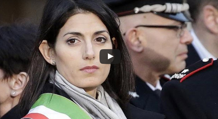 Virginia Raggi foi convocada na terça-feira pelos tribunais no quadro de um inquérito por abuso de poder e falso testemunho [vídeo]