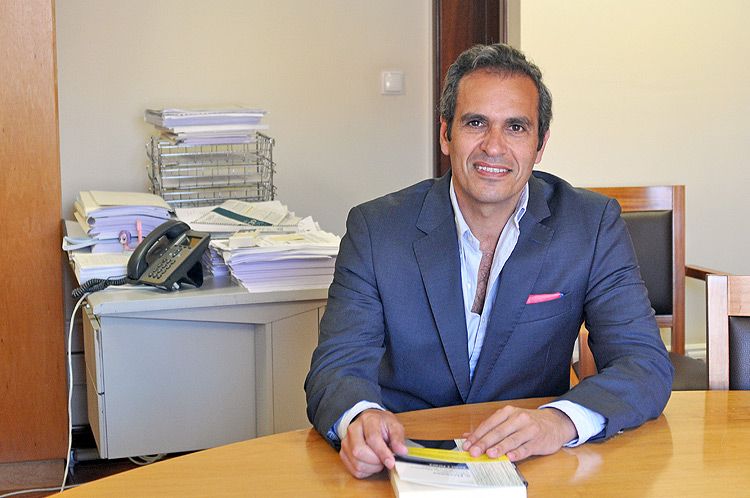 Carlos Pereira apresenta «Herança» no Porto Santo