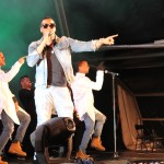 Anselmo Ralph (en)cantou