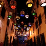 133 tambores de máquinas de lavar decoram rua no Funchal